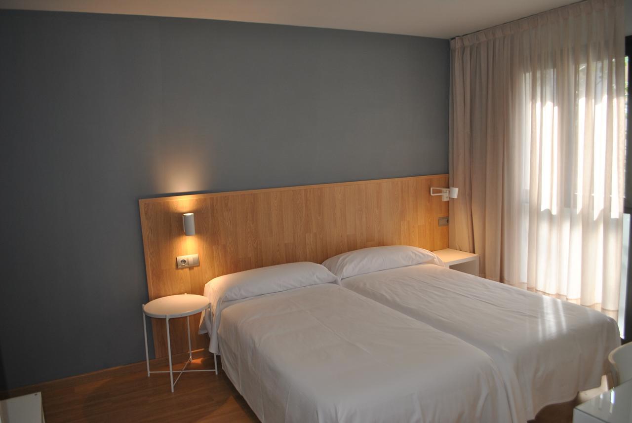 Hostal Universitat Cervera  Exteriér fotografie